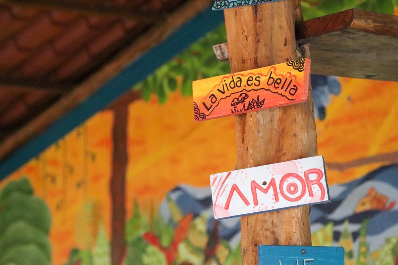 Tamahostel & Glamping Tamarindo Exterior foto